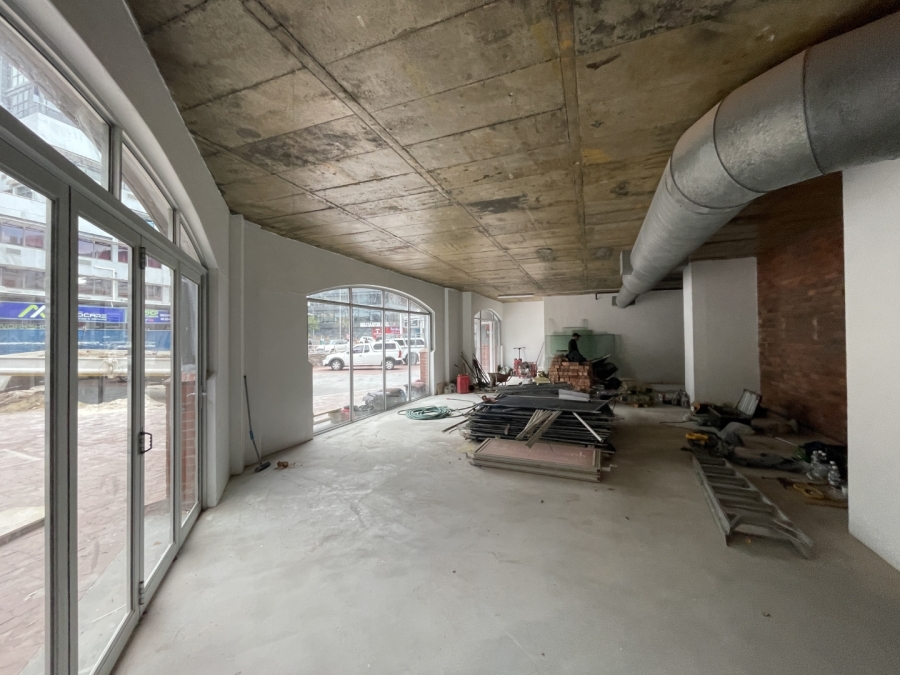 To Let commercial Property for Rent in Green Point Western Cape